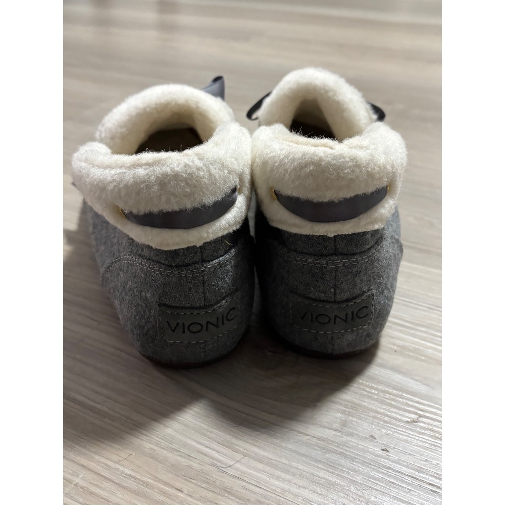 Vionic Shirley Charcoal Gray Faux Fur Lined Moccasin Slippers Bow 10010656 size8 - Picture 4 of 5